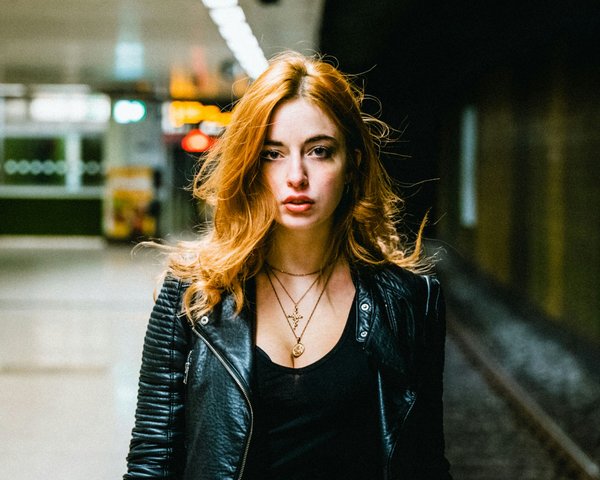 Quels critères pour choisir des vestes en cuir pour un look rock sans excès?